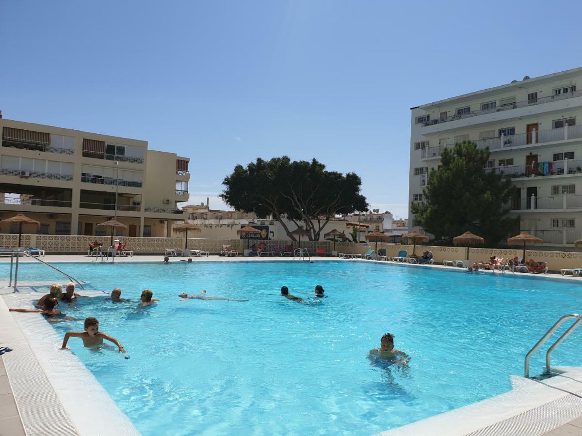 Apartamento Vacacional A 1 Minuto De La Playa - Carihuela Torremolinos Exterior photo